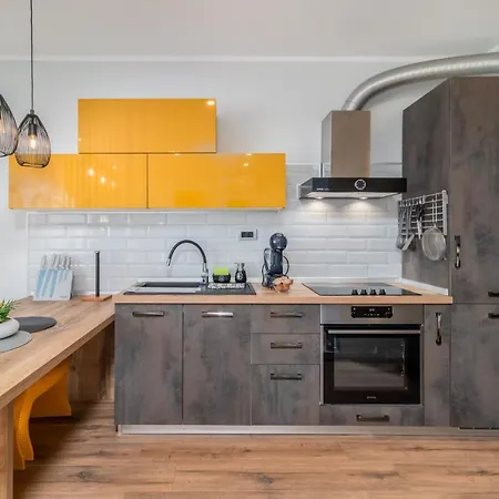 Apartament Adastra With Private Parking And Floor Heating Rijeka