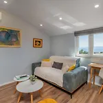 דירה Adastra With Flour Heating, Private Parking And Sea View *