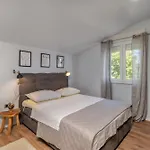 דירה Adastra With Flour Heating, Private Parking And Sea View רייקה